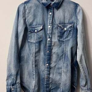 Women's Blue Shirt
